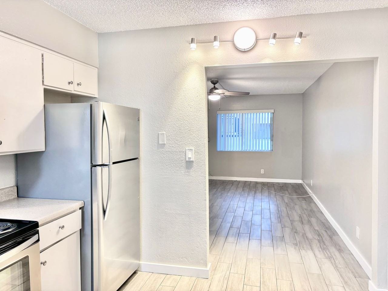 The Beverly - Photo 2 of 31