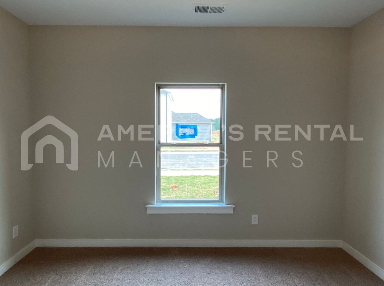 250 County Road 1701 - Photo 5 of 38
