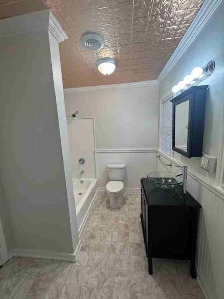 3609 E Brookview Dr - Photo 3 of 13