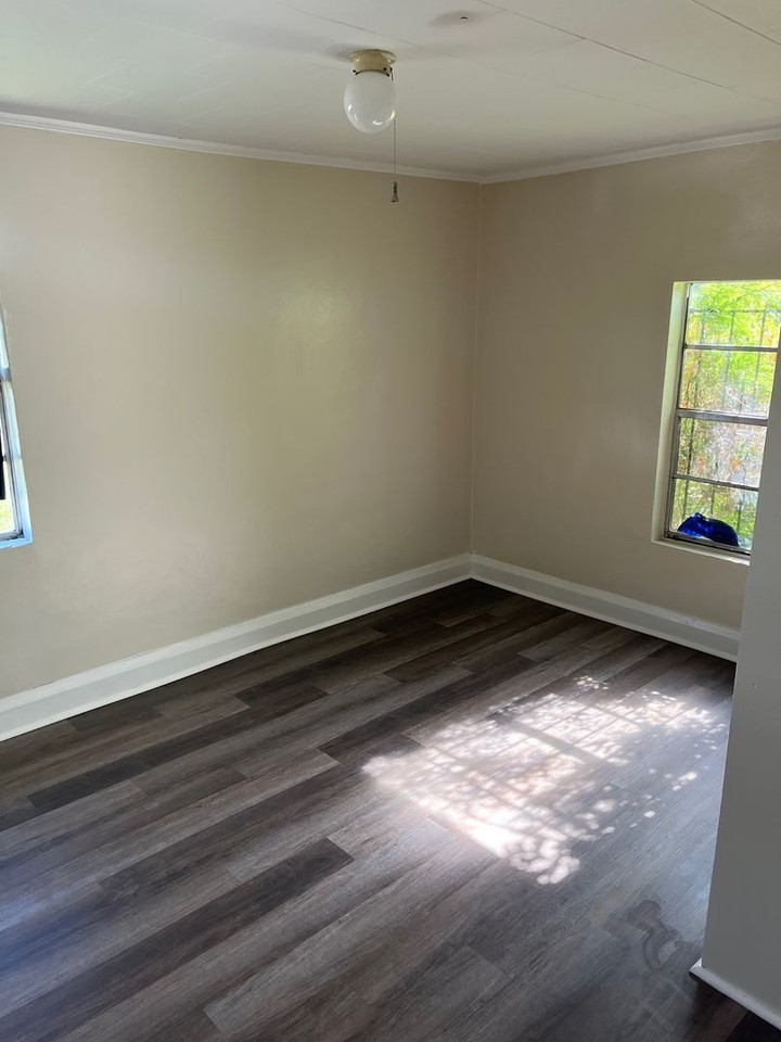 1316 N New York Ave - Photo 2 of 8