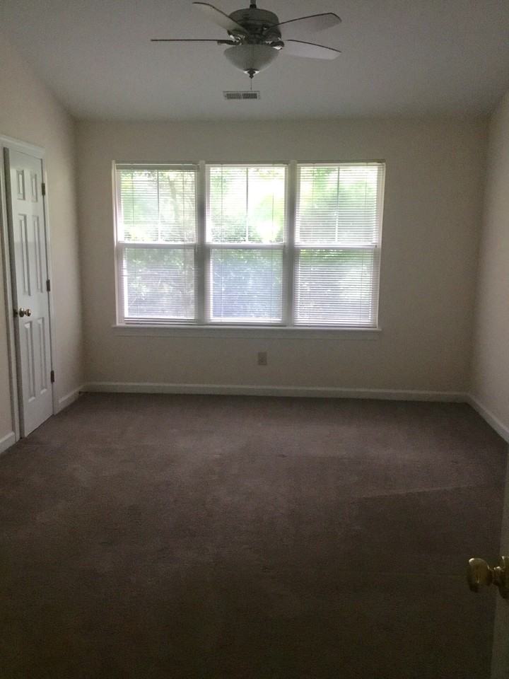 5813 Wrightsville Ave - Photo 3 of 28