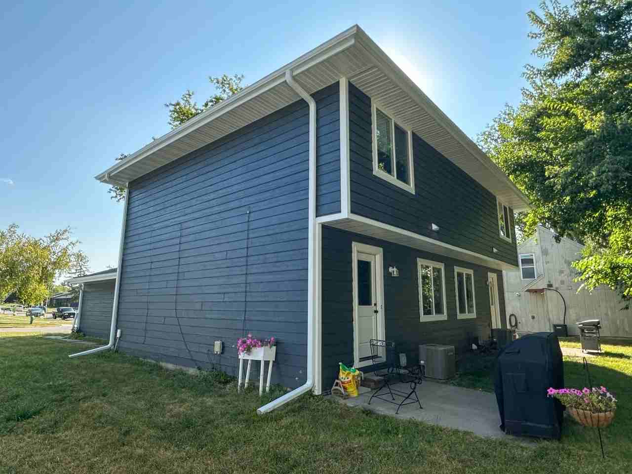 4227 Toronto St - Photo 3 of 23