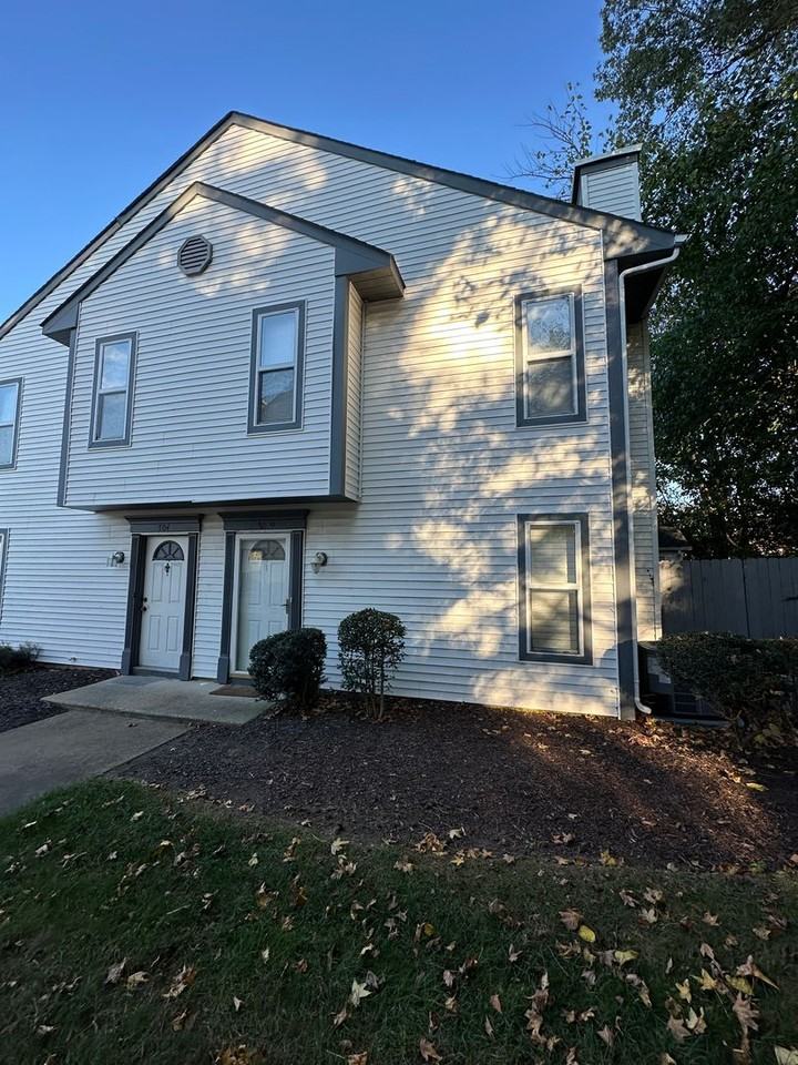 706 Gemstone Ln - Photo 2 of 17
