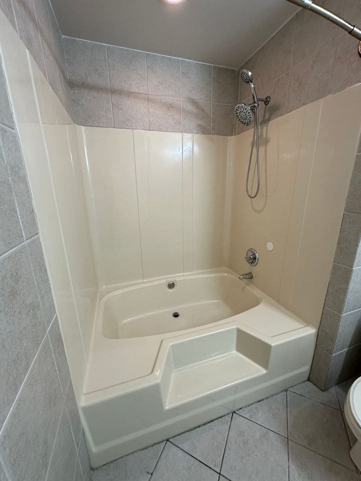 706 Gemstone Ln - Photo 5 of 17