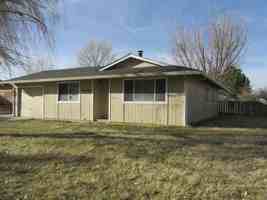 featured image of 709-945 Lake Ave