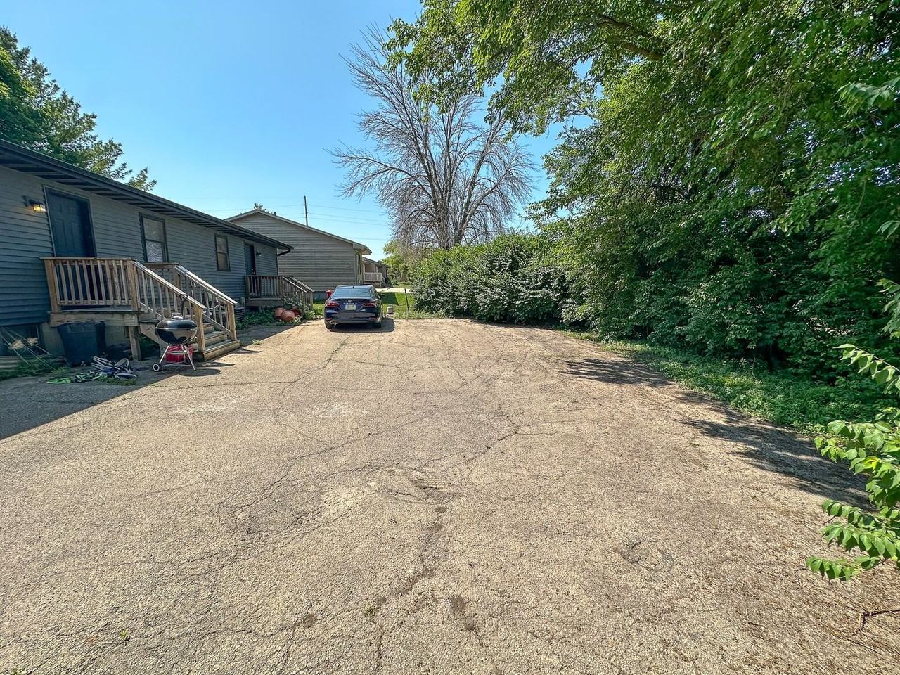 1315 Woodstock Avenue - Photo 3 of 4