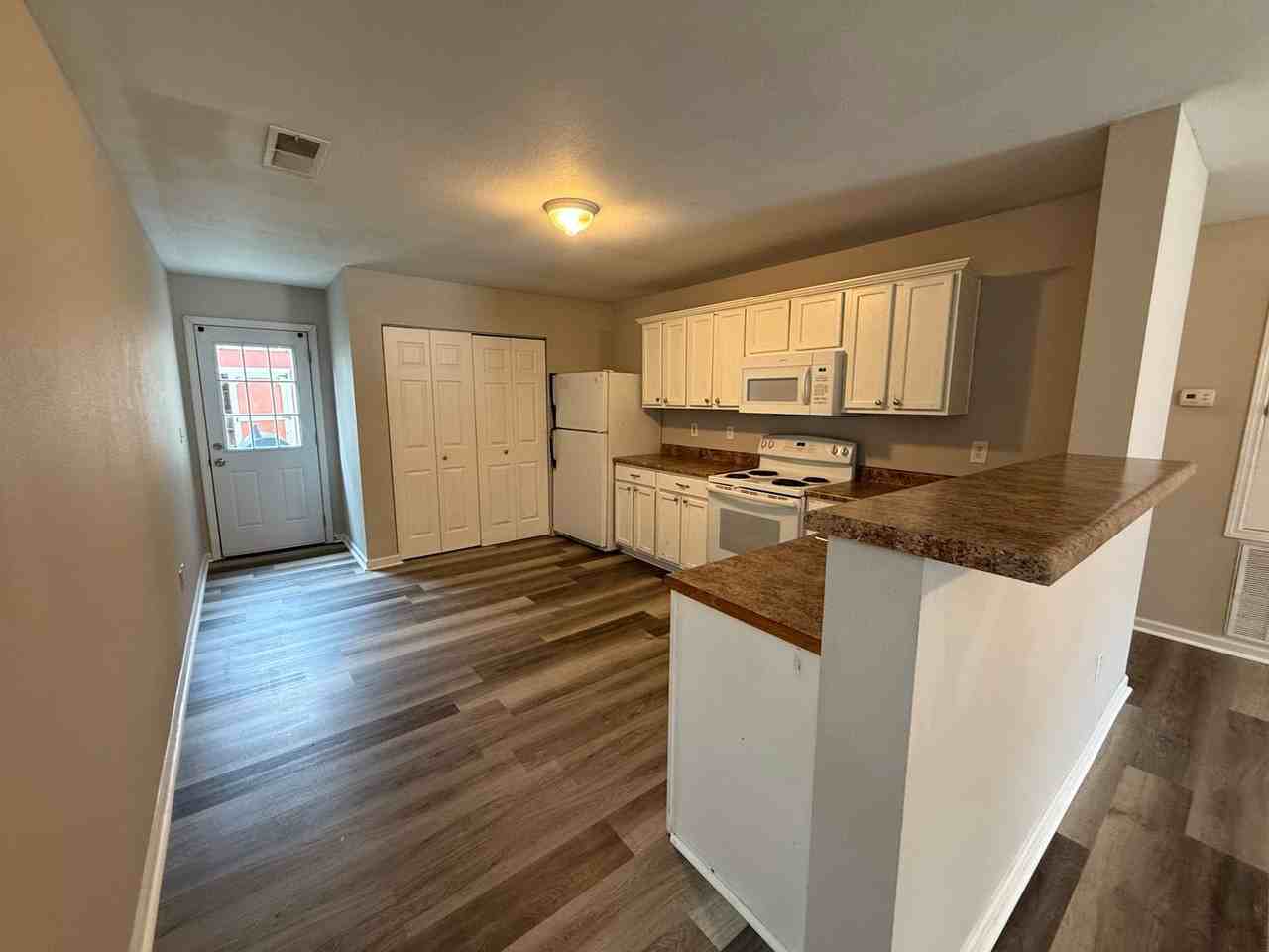 154 Jesse Layne Dr - Photo 3 of 11
