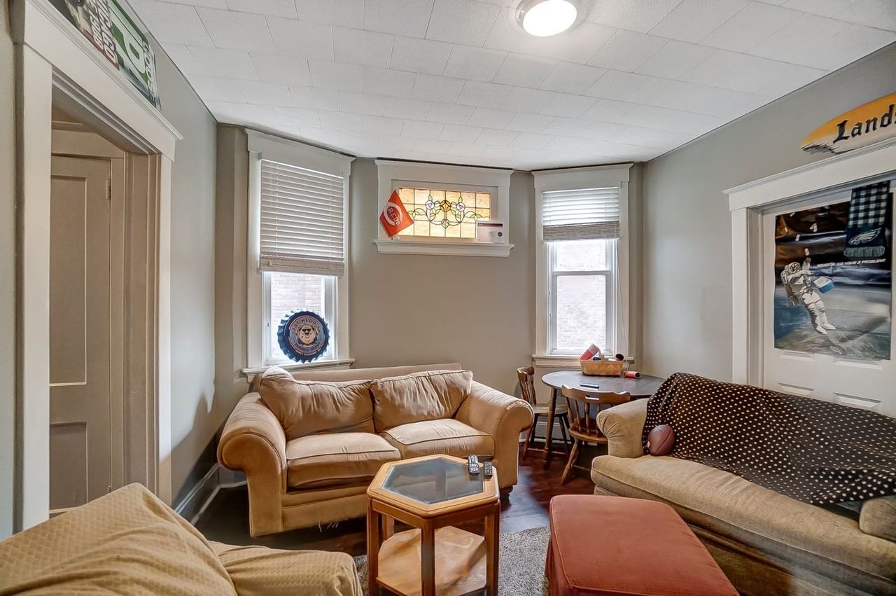 350 Volkert Ave - Photo 7 of 41