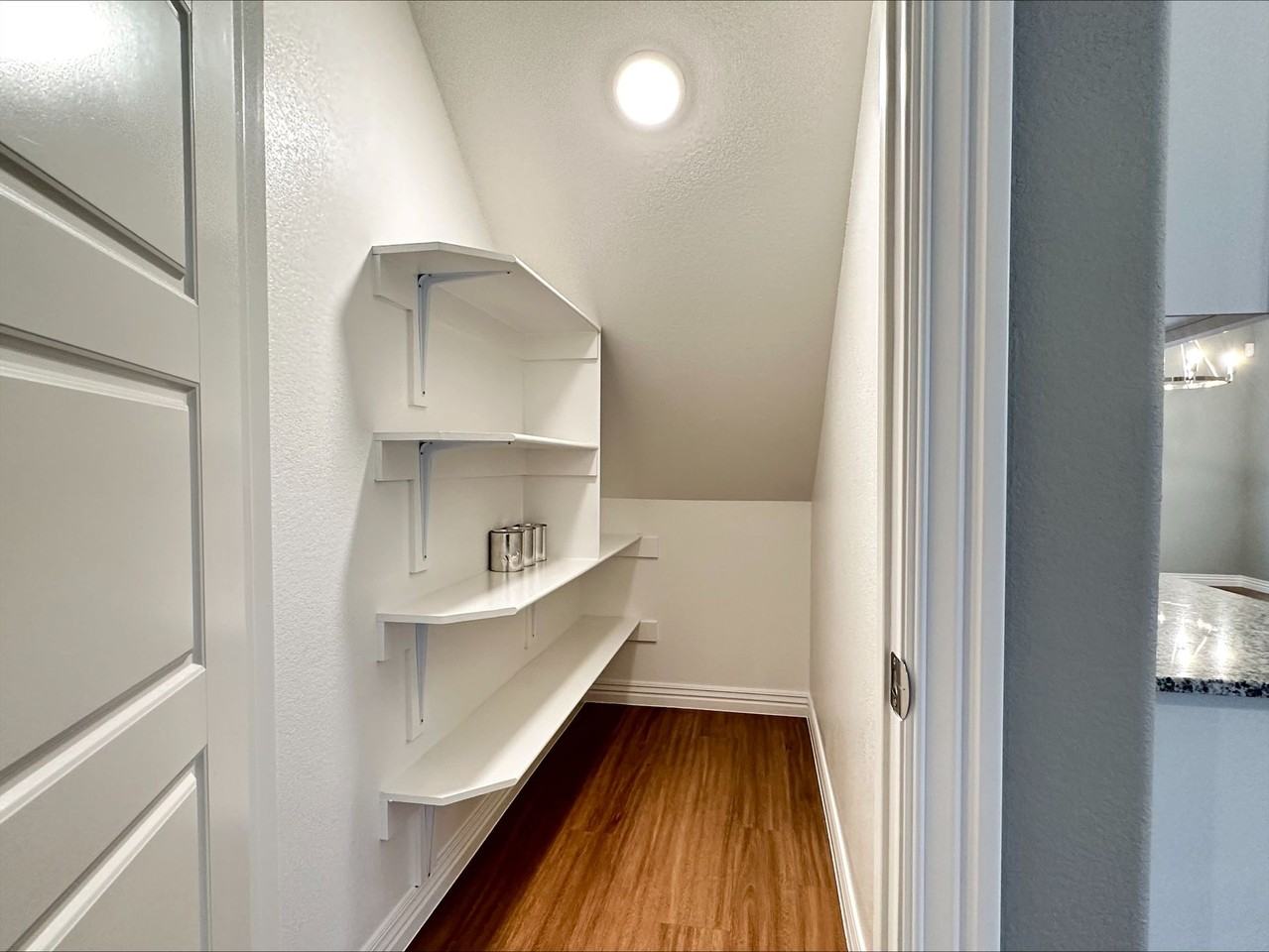 2079 Penelope Lane - Photo 7 of 20