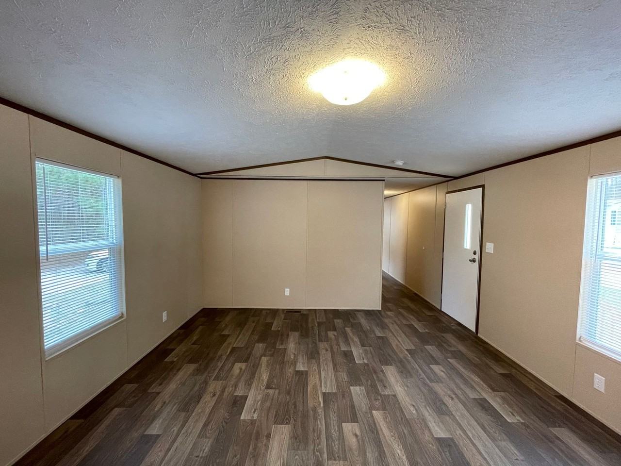 63 Arthur Lucius Ln - Photo 7 of 30