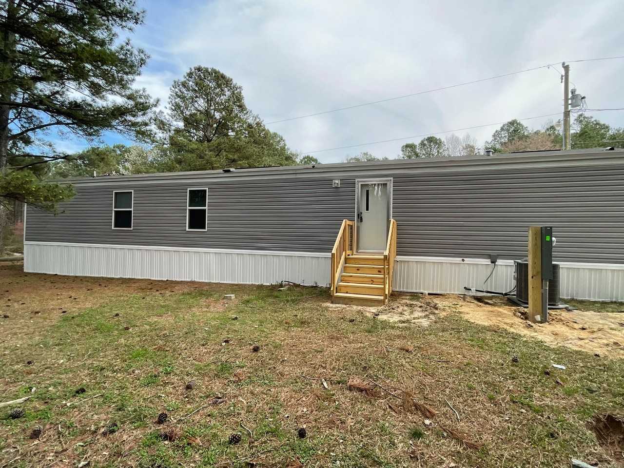 103 Arthur Lucius Ln - Photo 4 of 38