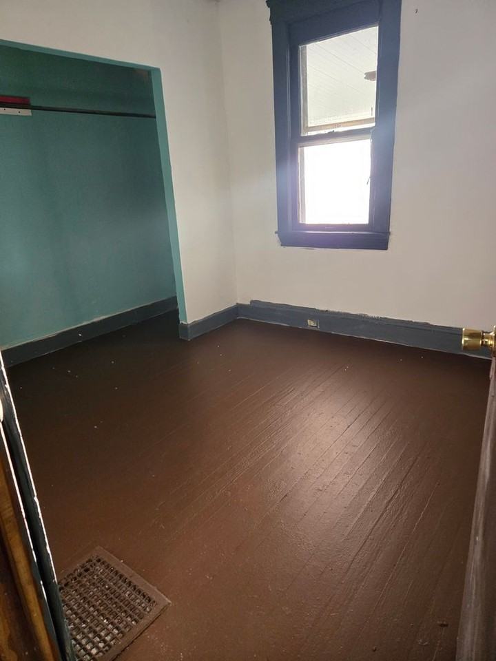 3454 E 73rd St - Photo 3 of 13