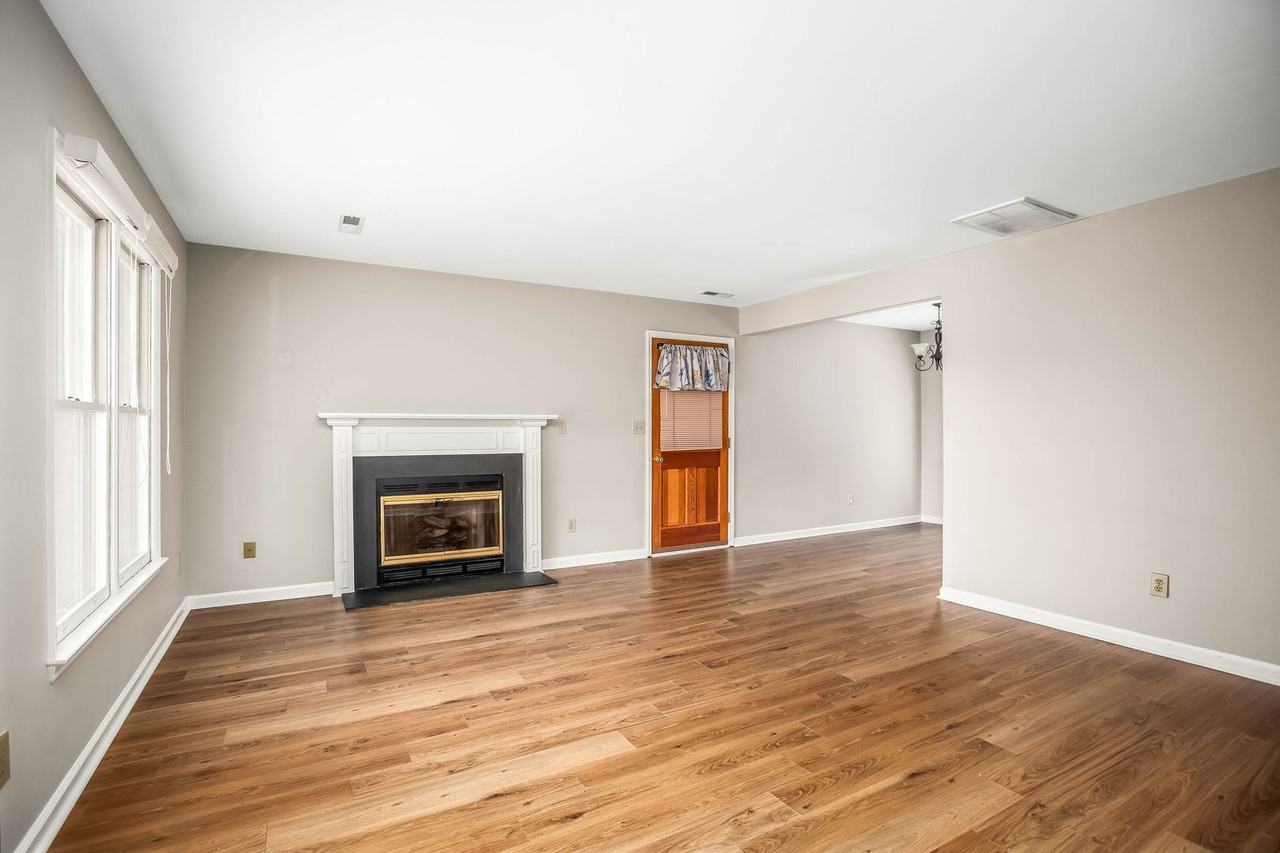 1668 Quillmark Rd - Photo 2 of 15