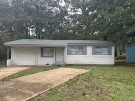 featured image of 3613 Southland Dr