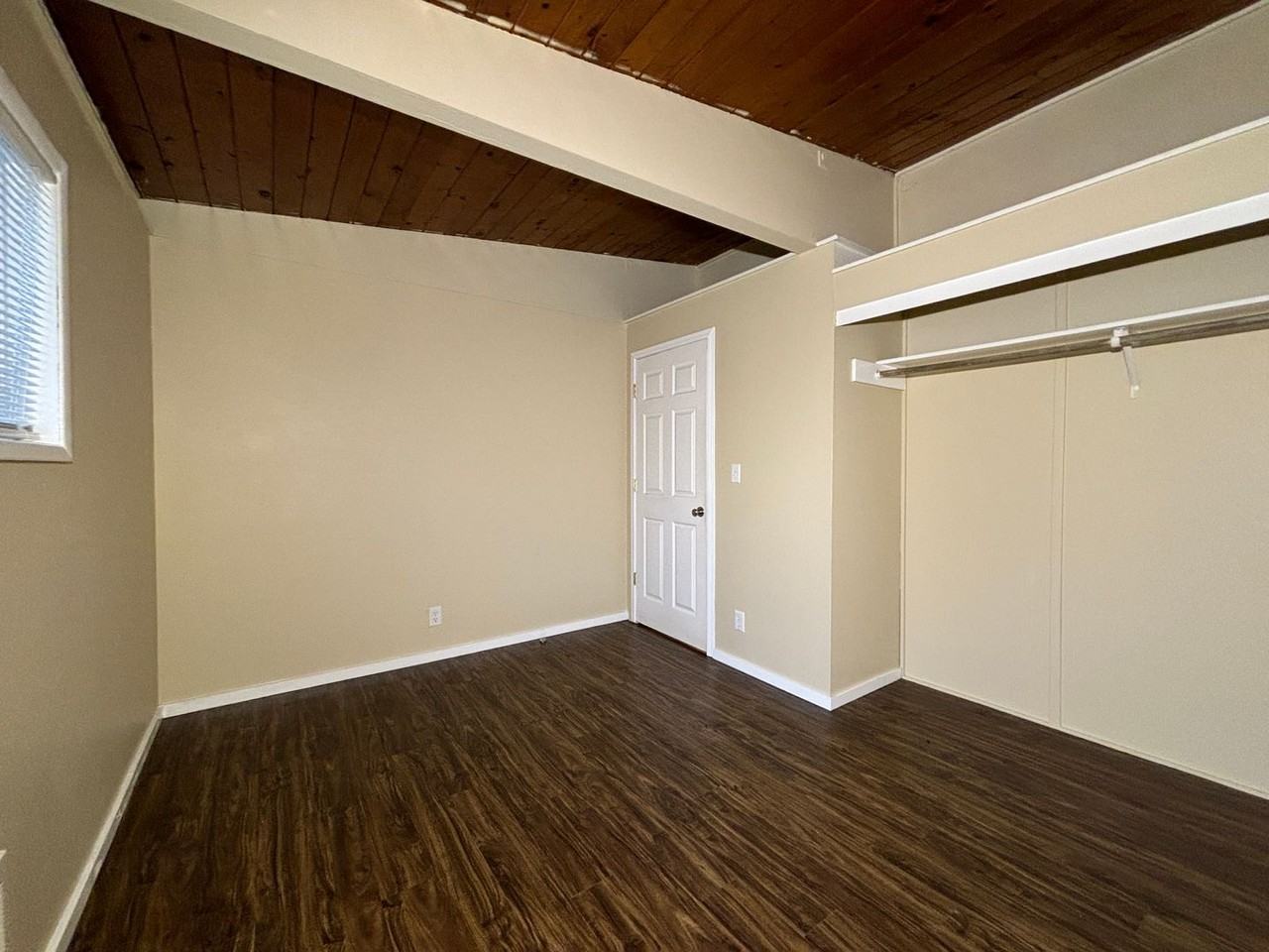 635 Taylor Ave - Photo 5 of 10