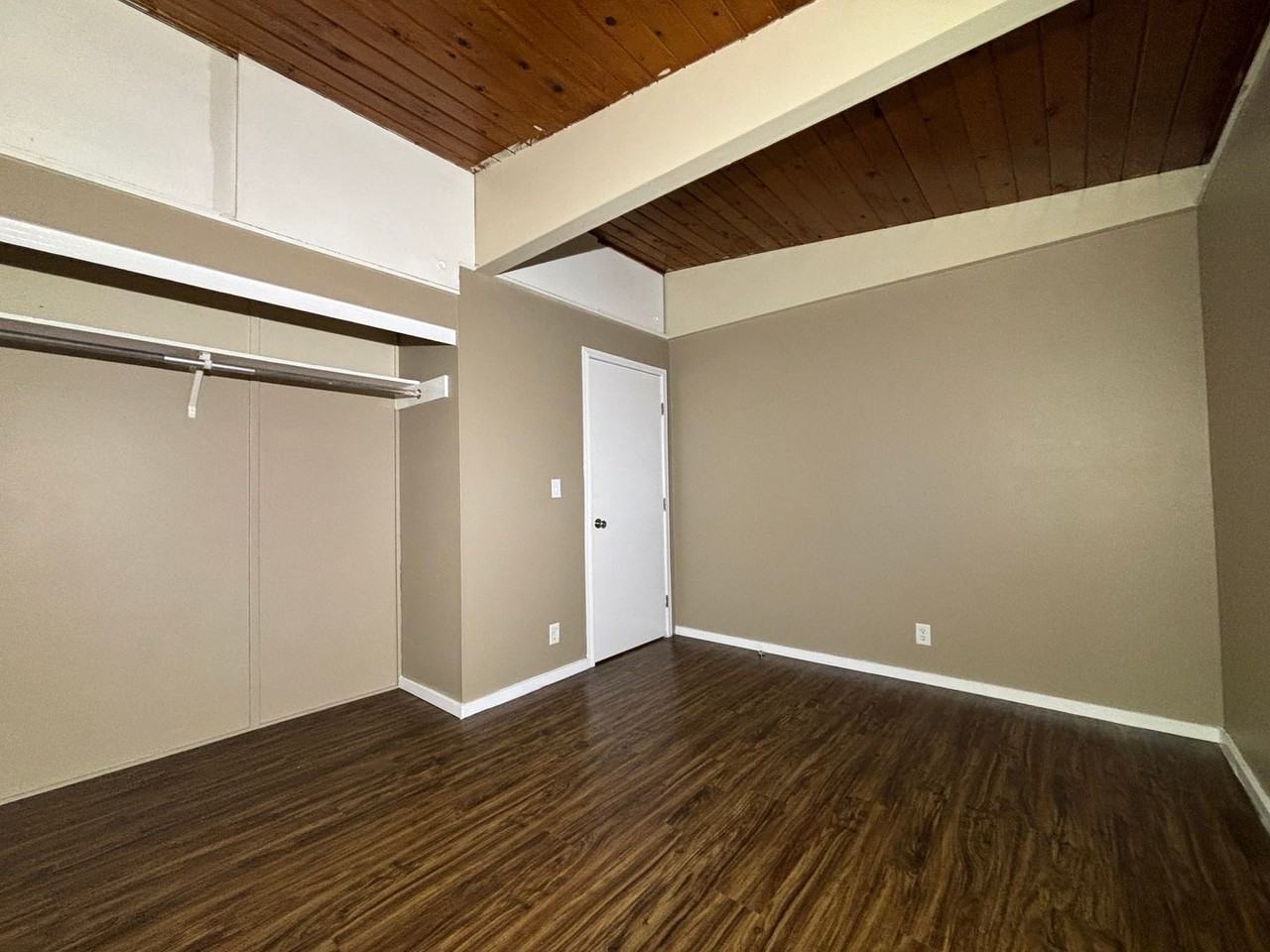 635 Taylor Ave - Photo 6 of 10