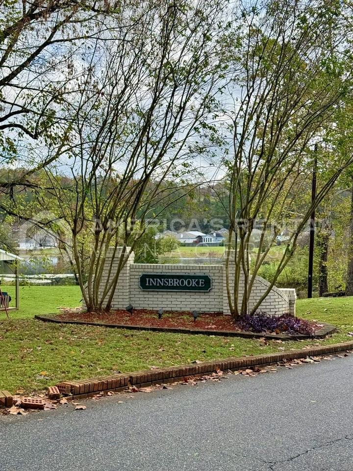 4627 Lakes Edge Cv - Photo 3 of 32