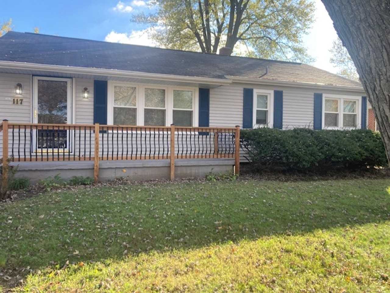 117 Delmar Ave - Photo 2 of 12