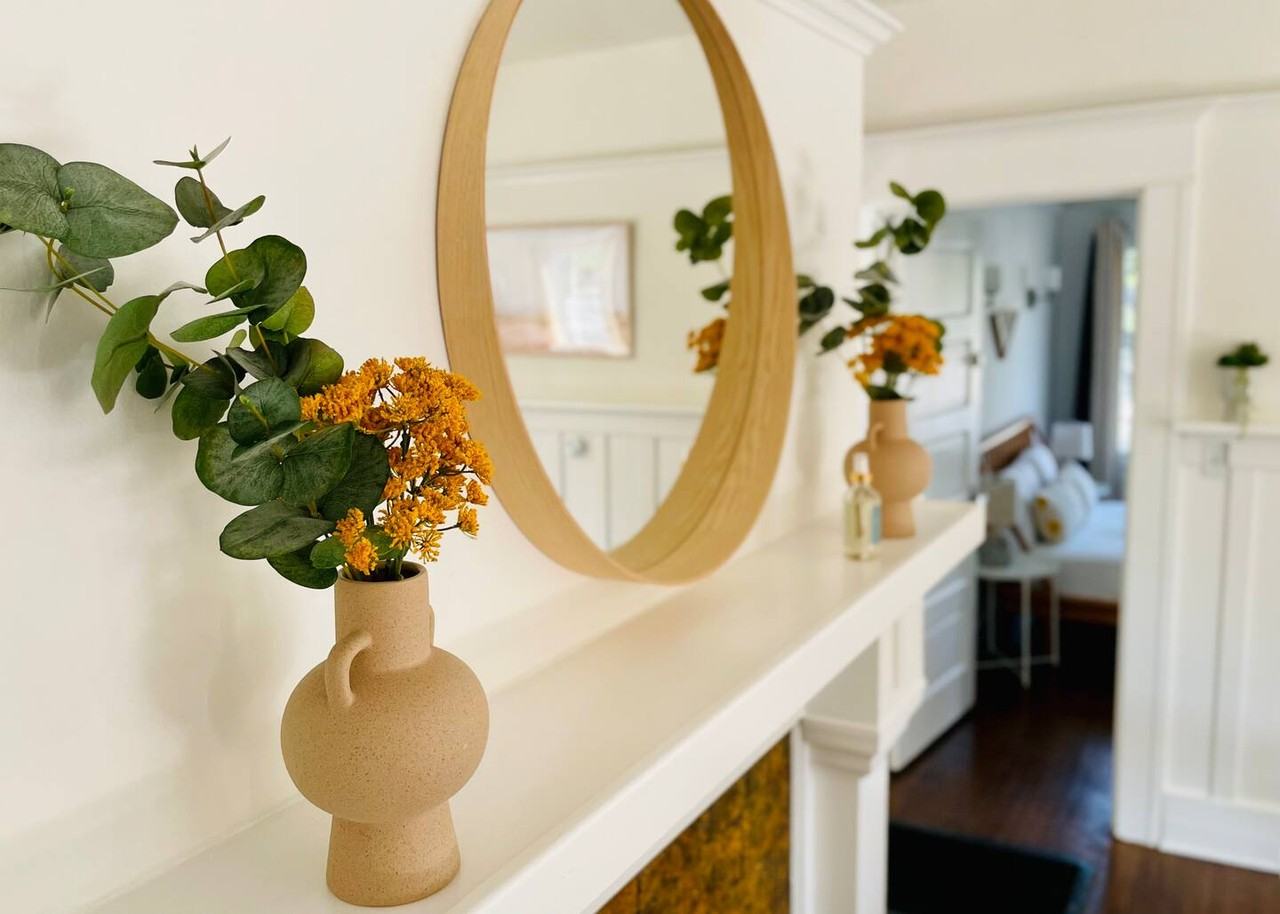 5706 Kendall Avenue - Photo 4 of 37