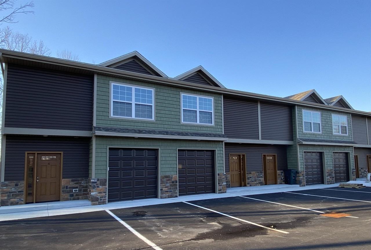 4552 Elizabeth Ln #2