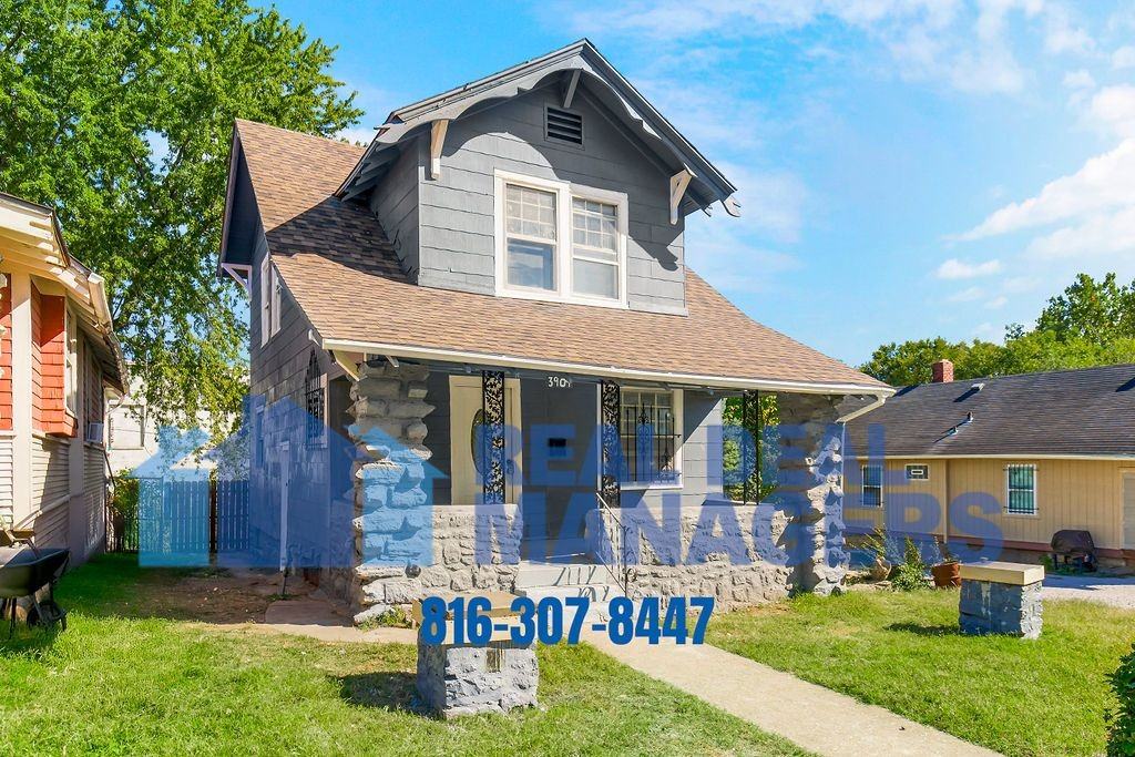 3909 Wabash Ave - Photo 3 of 28