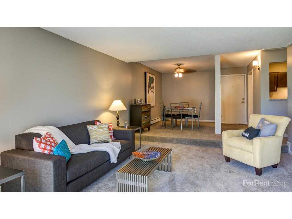 River South Apartments - Photo 2 of 18