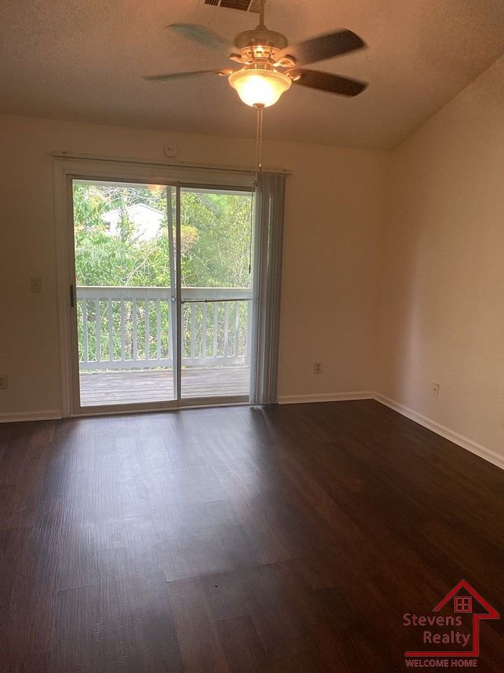 430 Oriole Dr #N7 - Photo 2 of 10