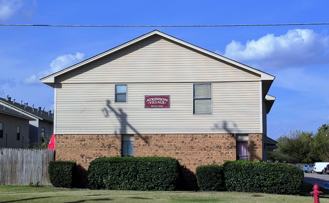 1901 E Lindsey - Photo 1 of 1