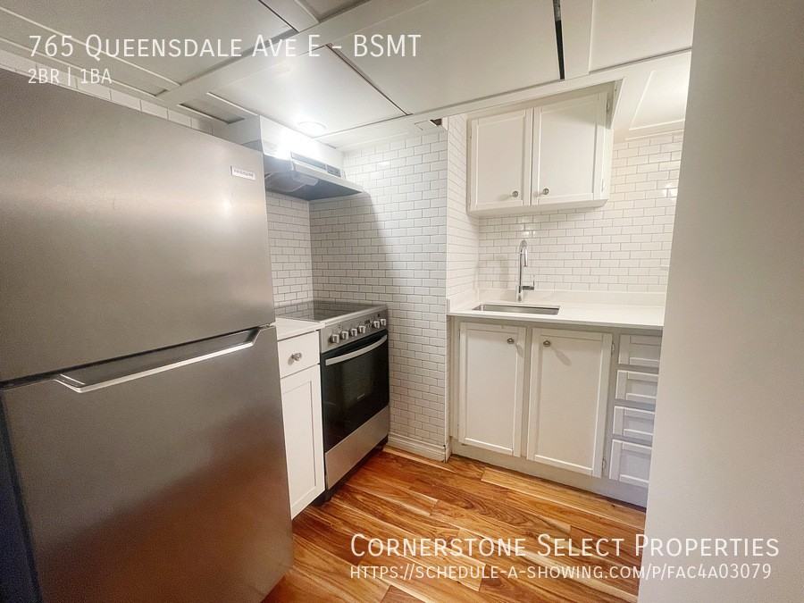 765 Queensdale Ave E #BS - Photo 7 of 16