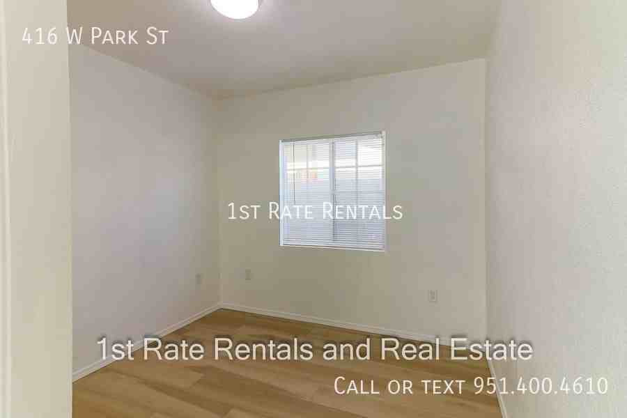 416 W Park St - Photo 6 of 11