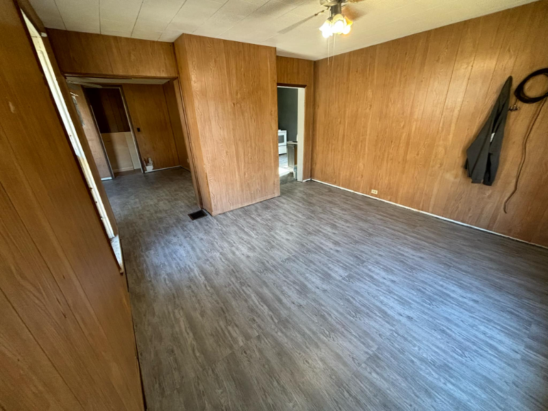 321 1/2 Woodlawn Ave - Photo 2 of 20