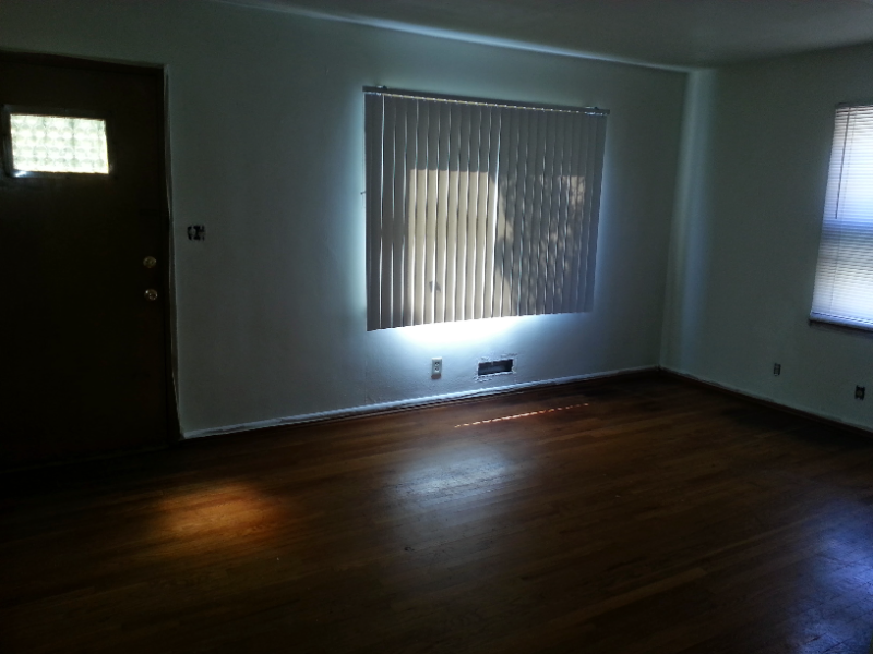 5204 N 64th St - Photo 3 of 10