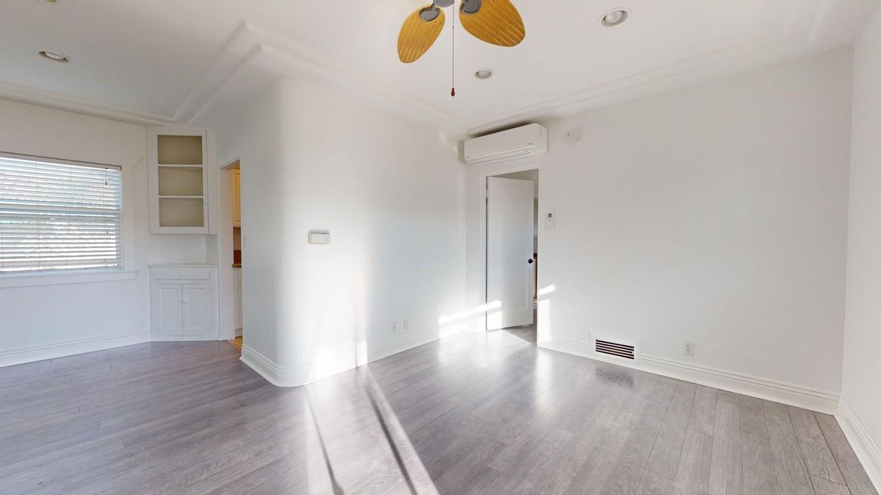 215 D Ave - Photo 2 of 12