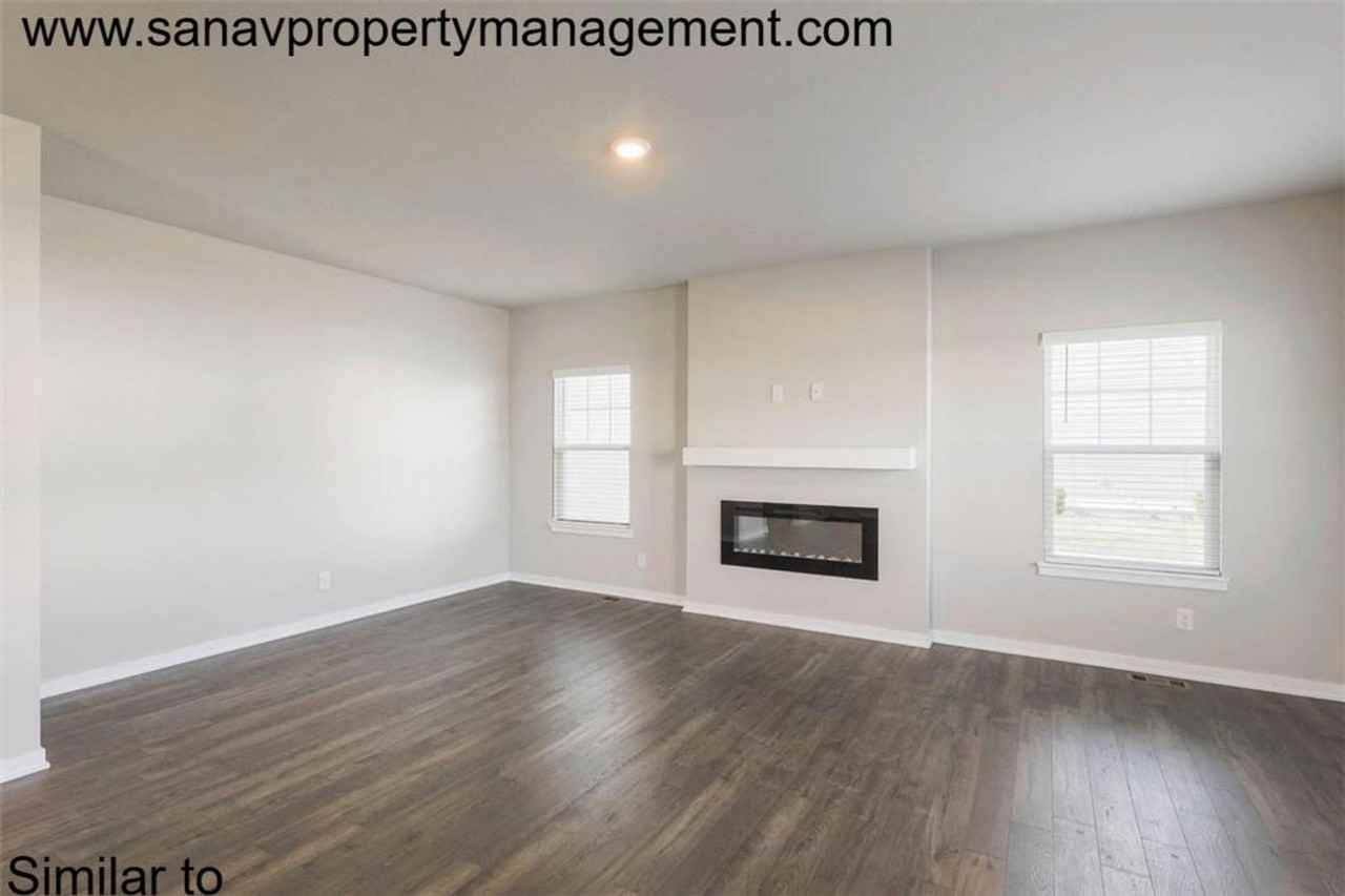 2314 Sw Plaza Pkwy - Photo 5 of 15