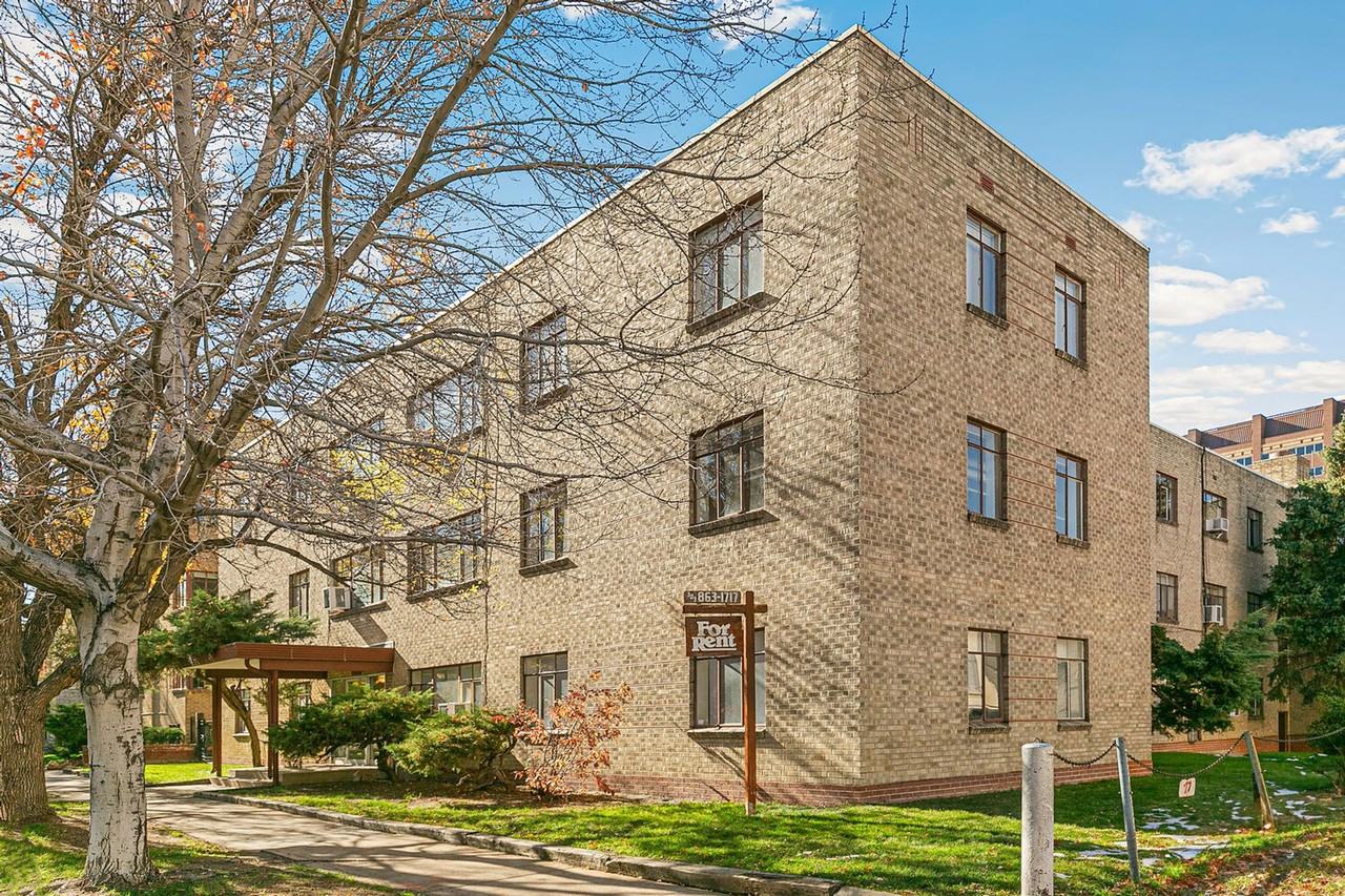 The St. Charles - Photo 3 of 4