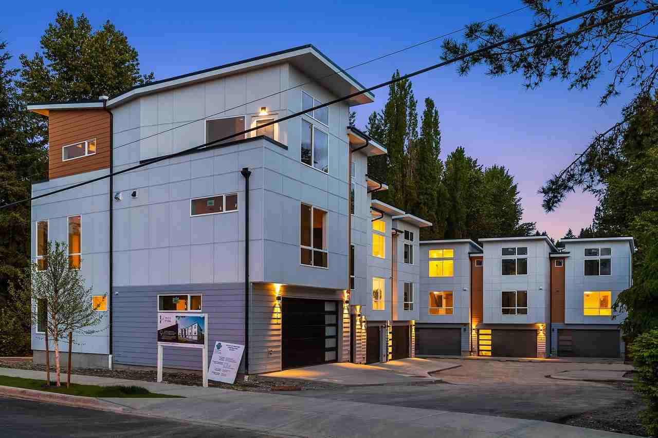 Hiatt Park Townhomes - Photo 2 of 7