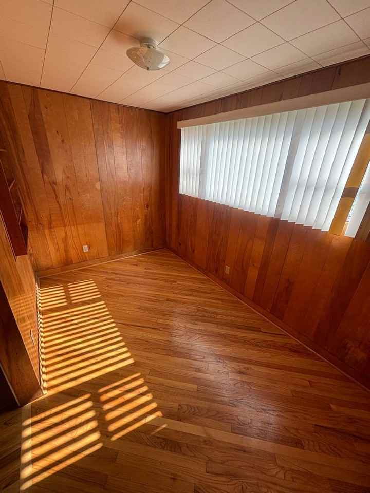 522 Collins Dr - Photo 3 of 30