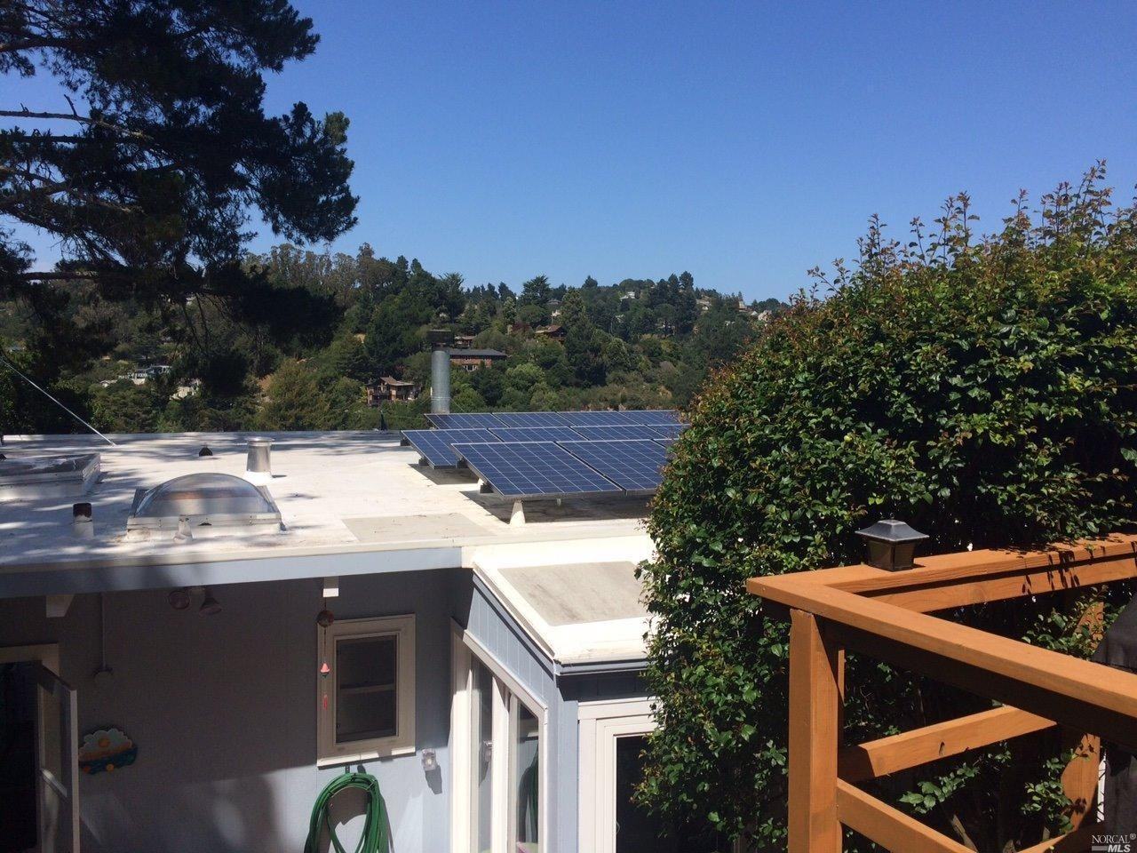 451 Marin Ave - Photo 3 of 17