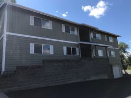 featured image of 141 115/117/119/121 & 135/137/139/141 NE Pine Street