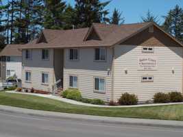 featured image of 2375 Bates Ln