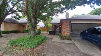 618 Alameda Ave - Photo 1 of 1