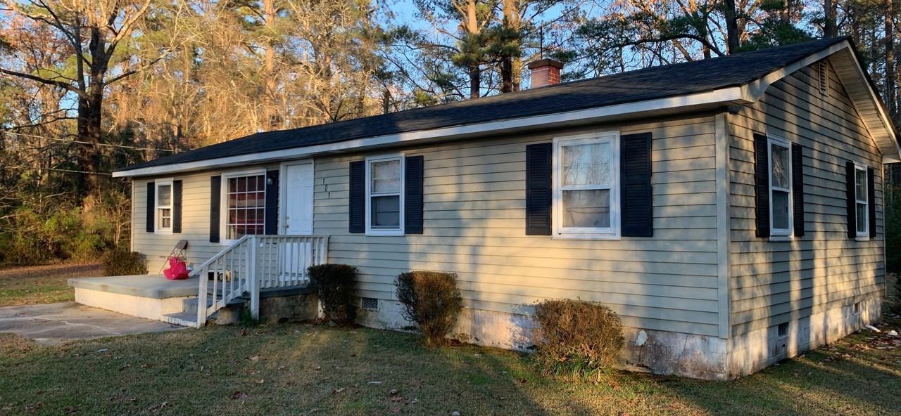 101 Hines Ave - Photo 2 of 16