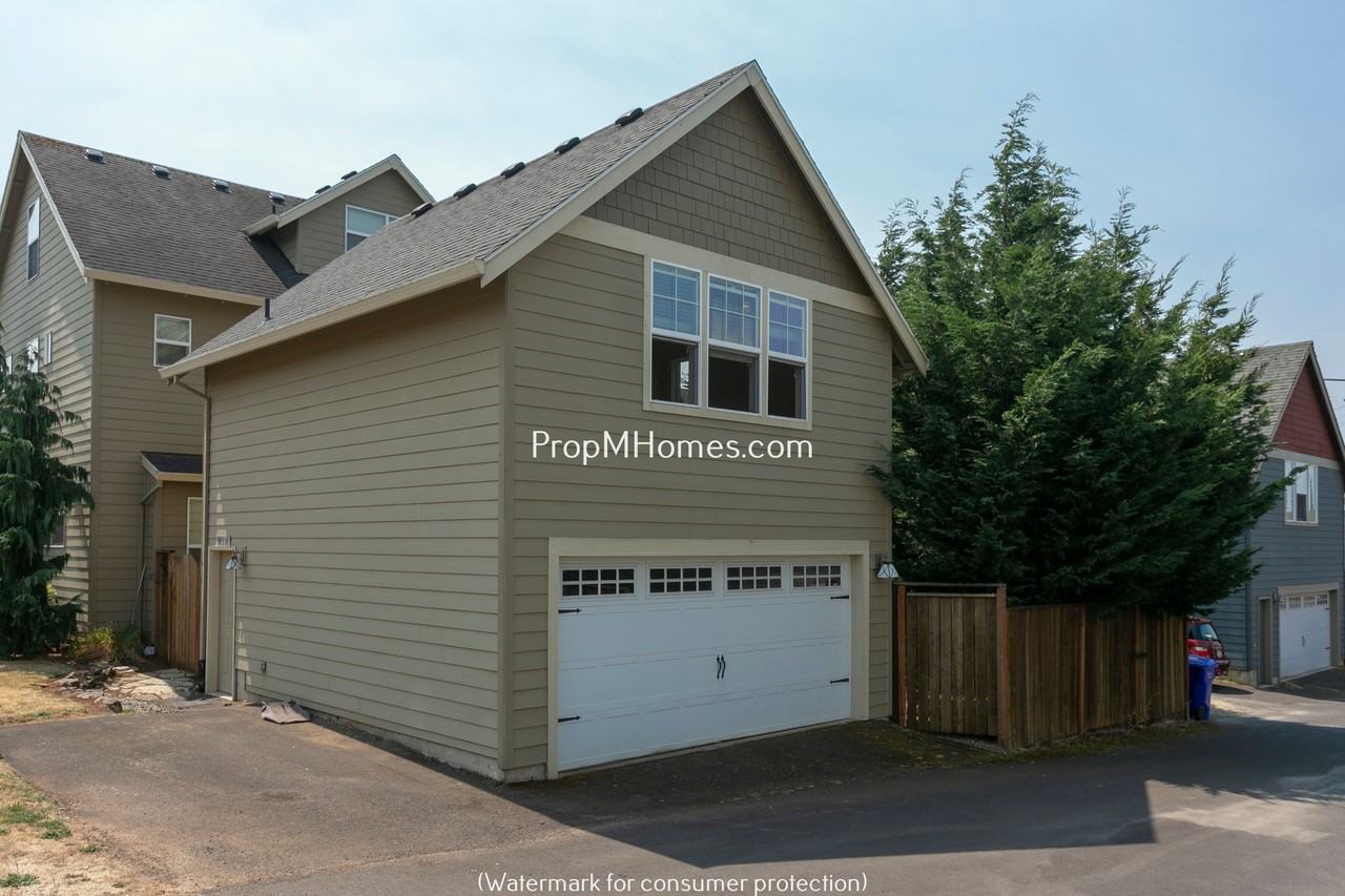 14381 Emily Pl - Photo 2 of 12