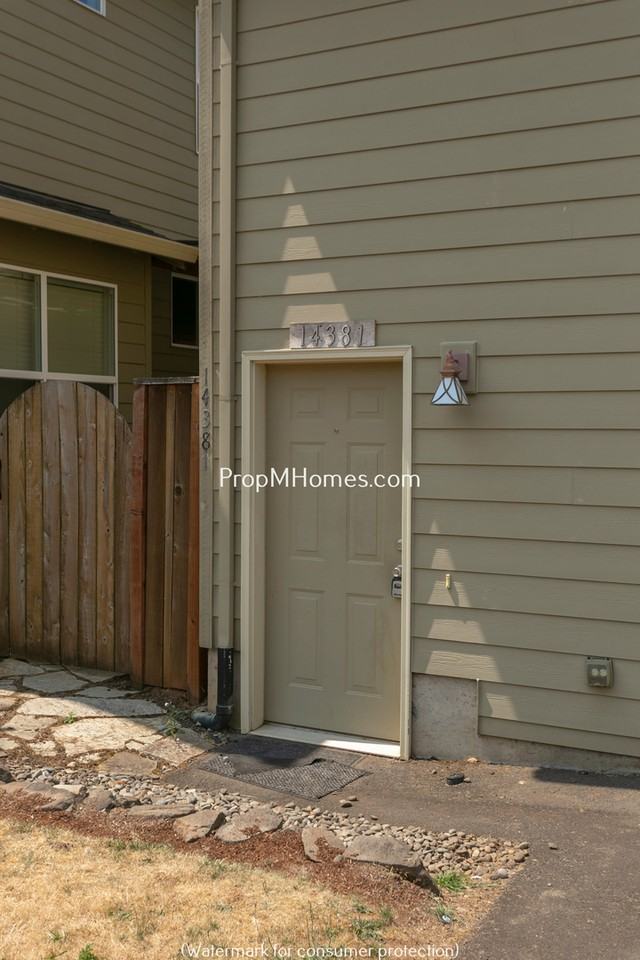 14381 Emily Pl - Photo 3 of 12