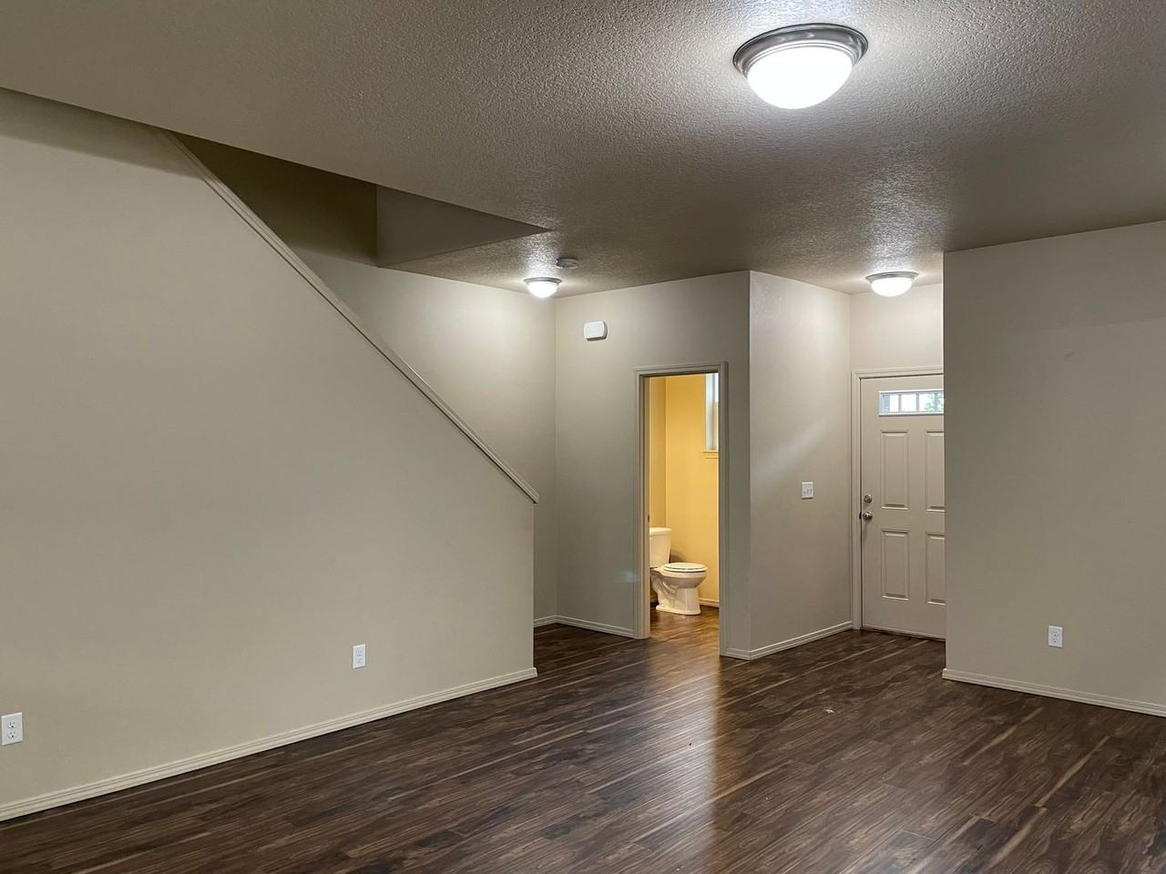 2659 Ne 87th Ave - Photo 3 of 22