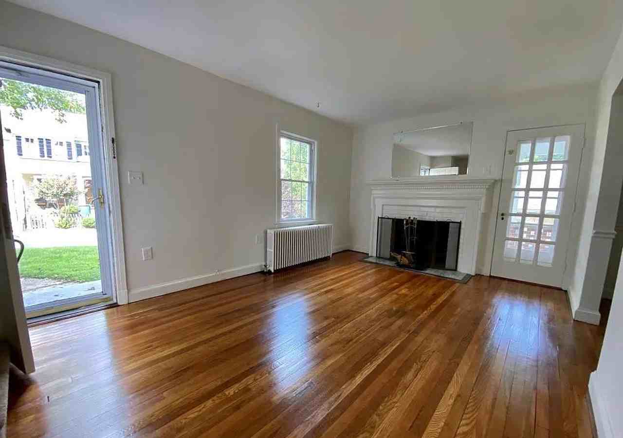 4508 W Virginia Ave - Photo 3 of 27