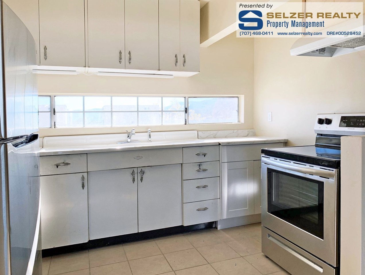 612 S State St - Photo 7 of 12