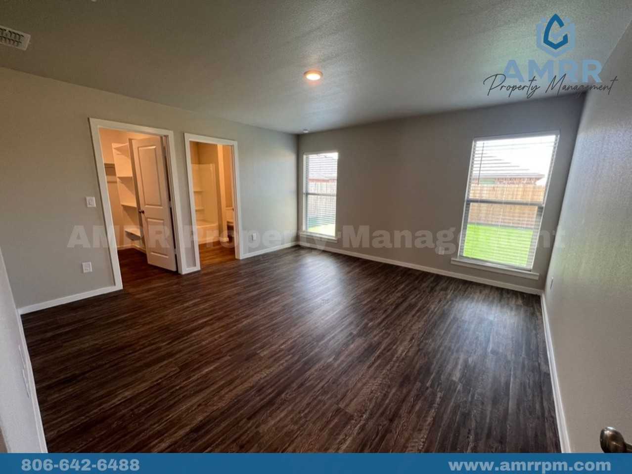 2114 N Texas Ave - Photo 6 of 16