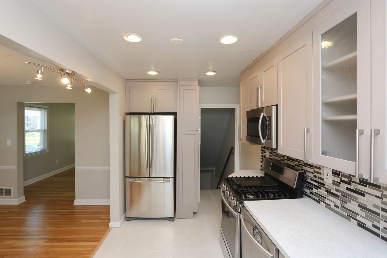 1680 Kirkwood Rd - Photo 3 of 30