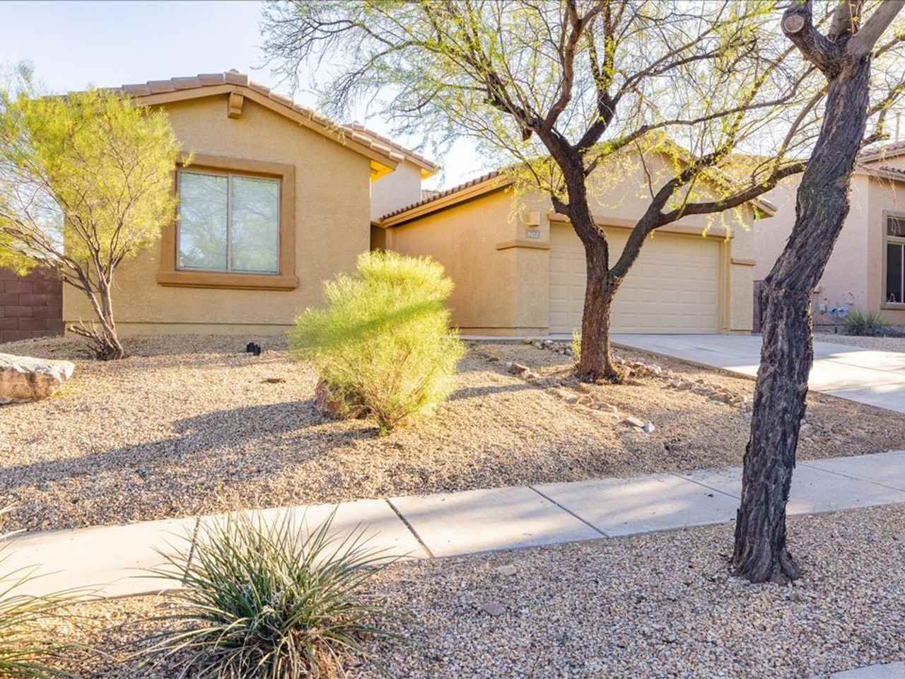 9422 E Indigo Mountain Way - Photo 4 of 47